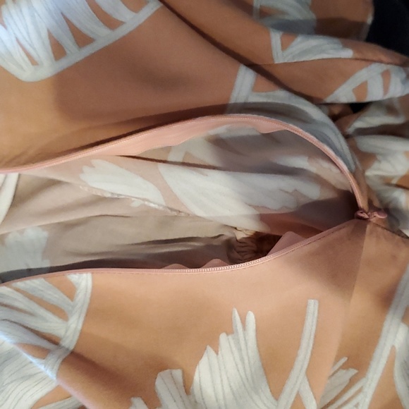 Reverse Blush Pink V Neck Long Sleeve Romper Women S - Picture 8 of 10